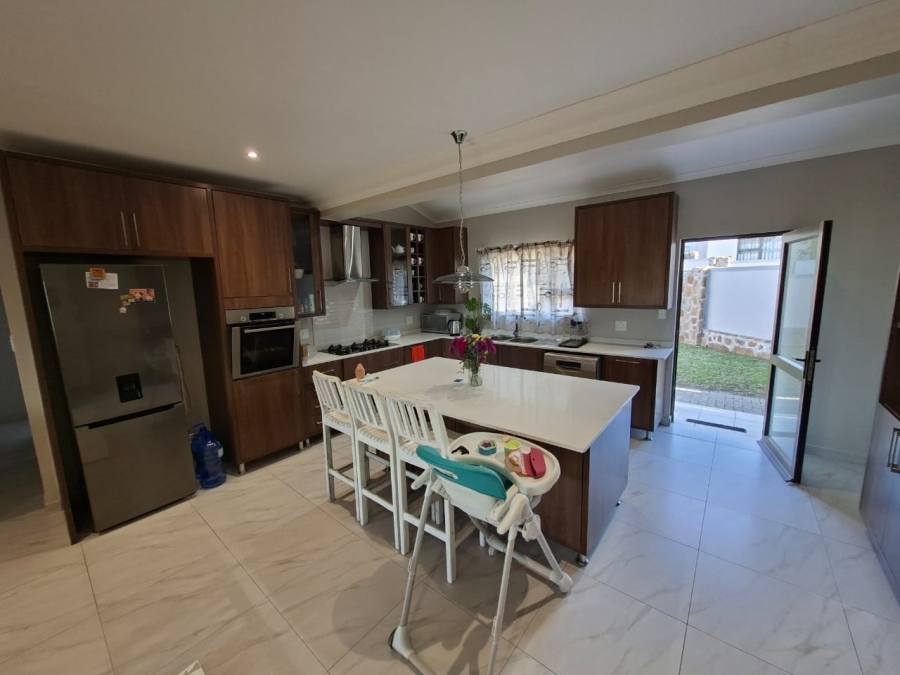 4 Bedroom Property for Sale in Lilyvale S H Free State